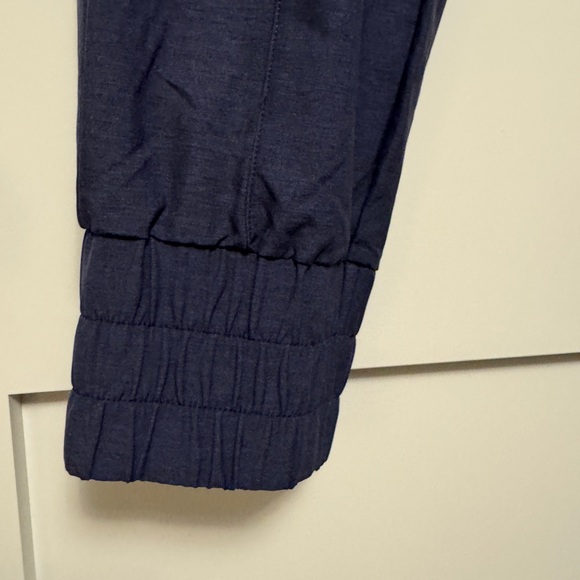 ZYIA ACTIVE Navy Joggers Womens XL Pockets
Lightweight Stretch Workout Comfort - Picture 5 of 7